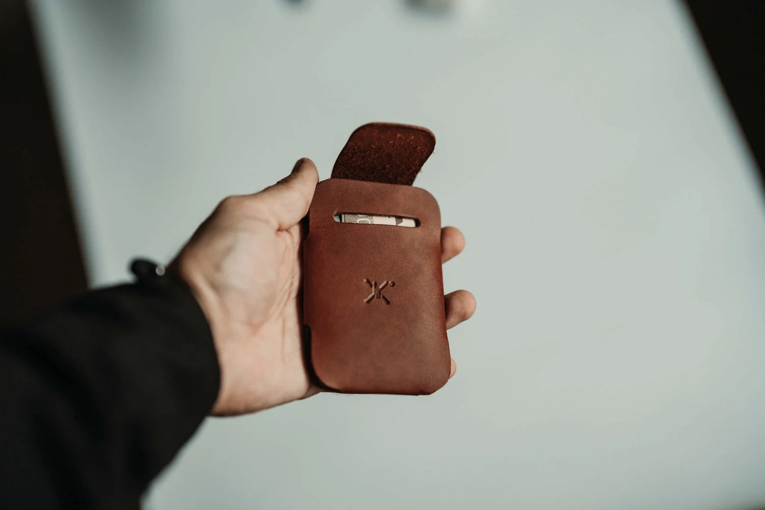 Assembly Cardholder
