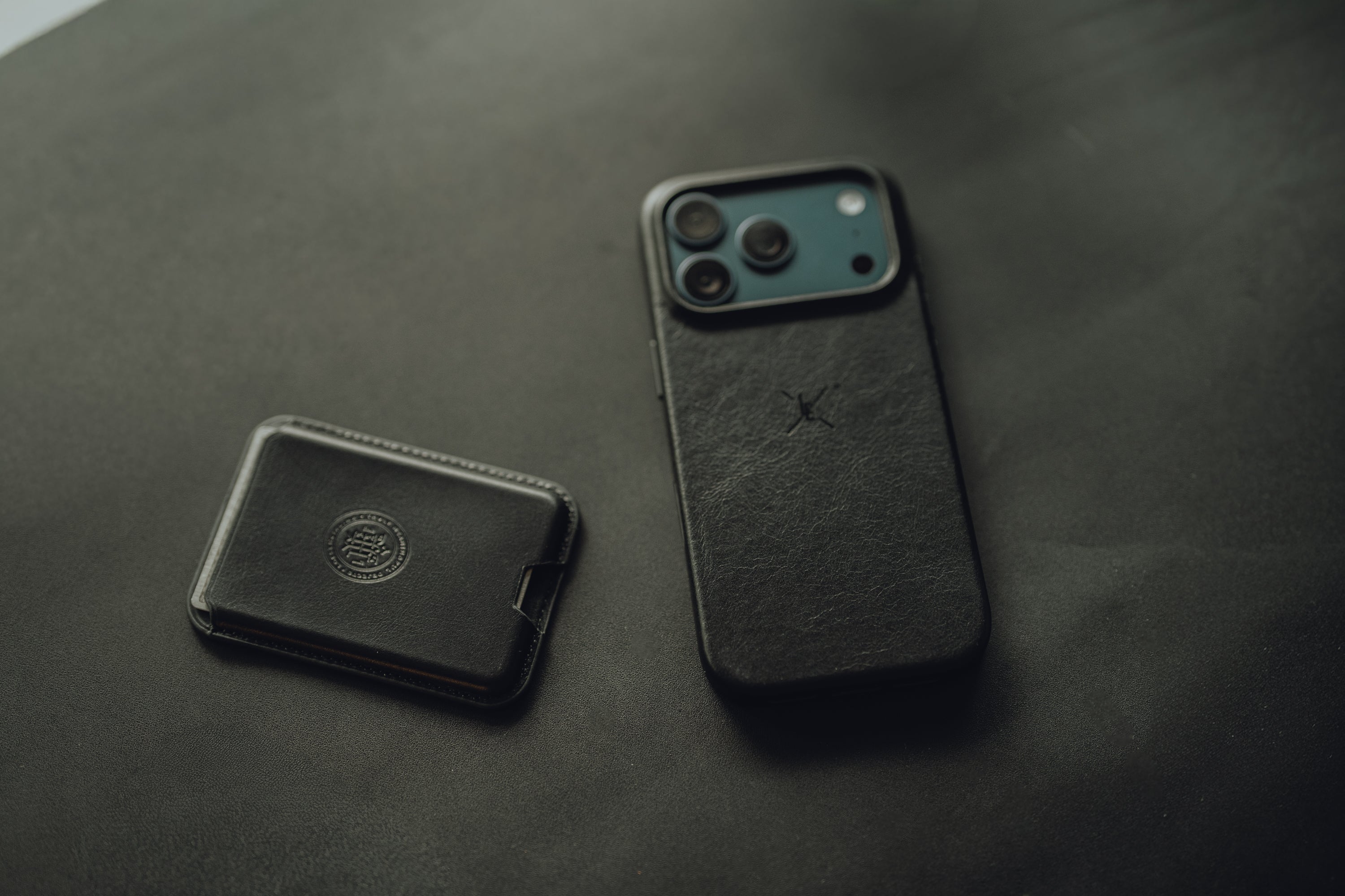 MagSafe Leather Case (iPhone)