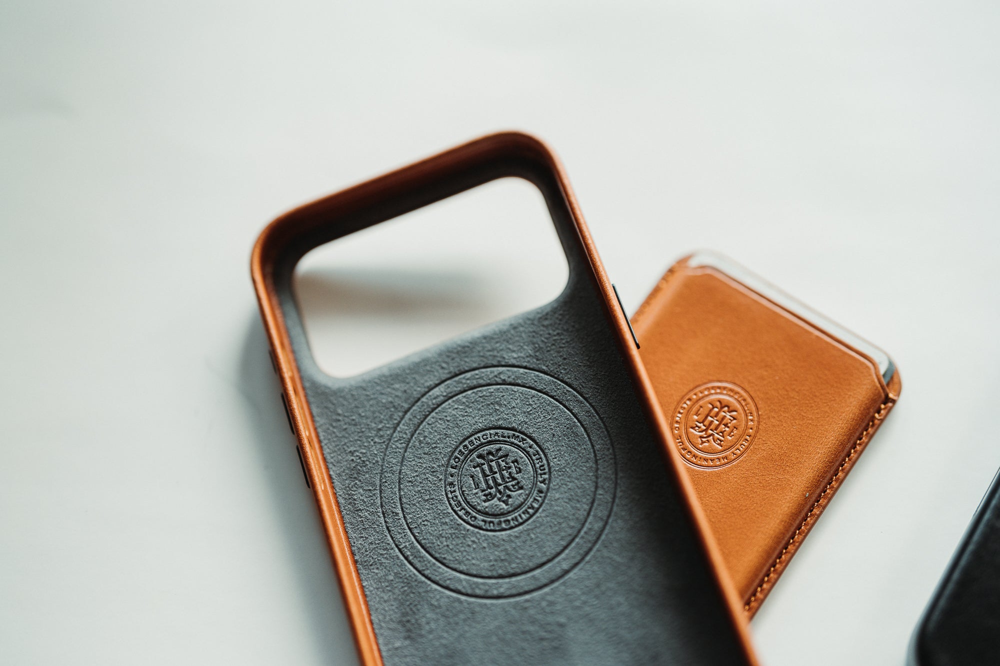 MagSafe Leather Case (iPhone)