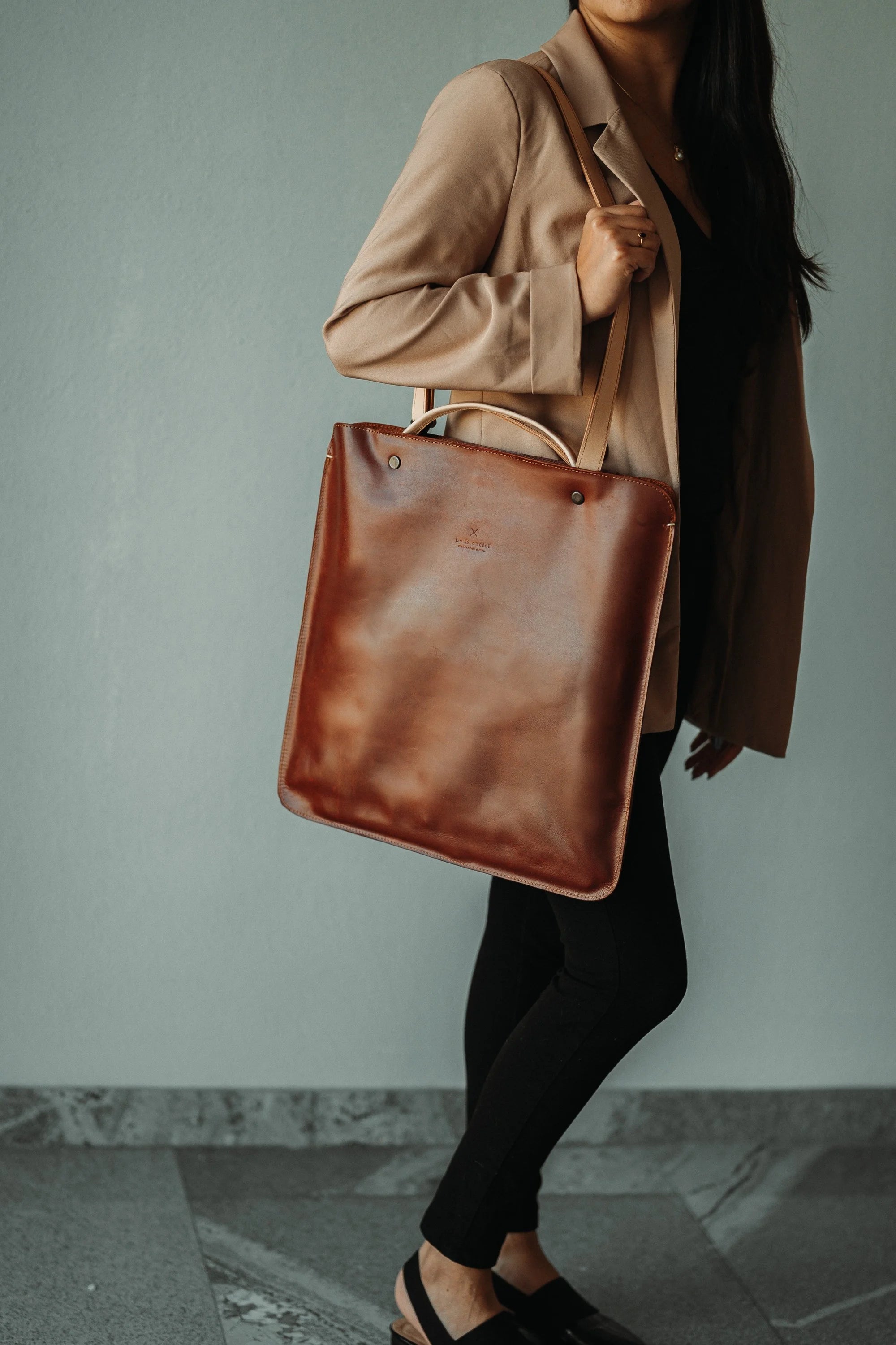 Minimal Tote