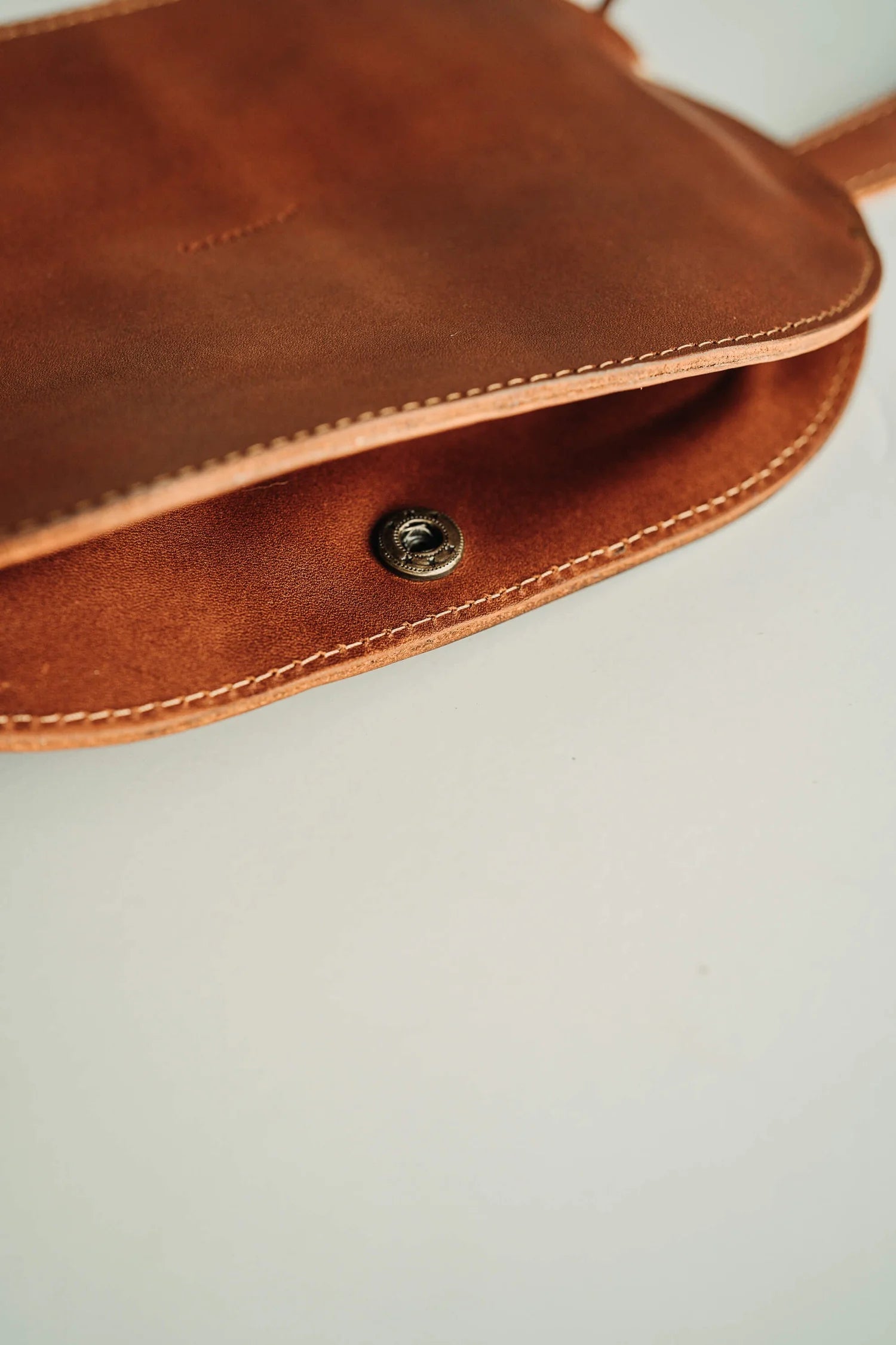 Neutral Fanny Pack (2.0)