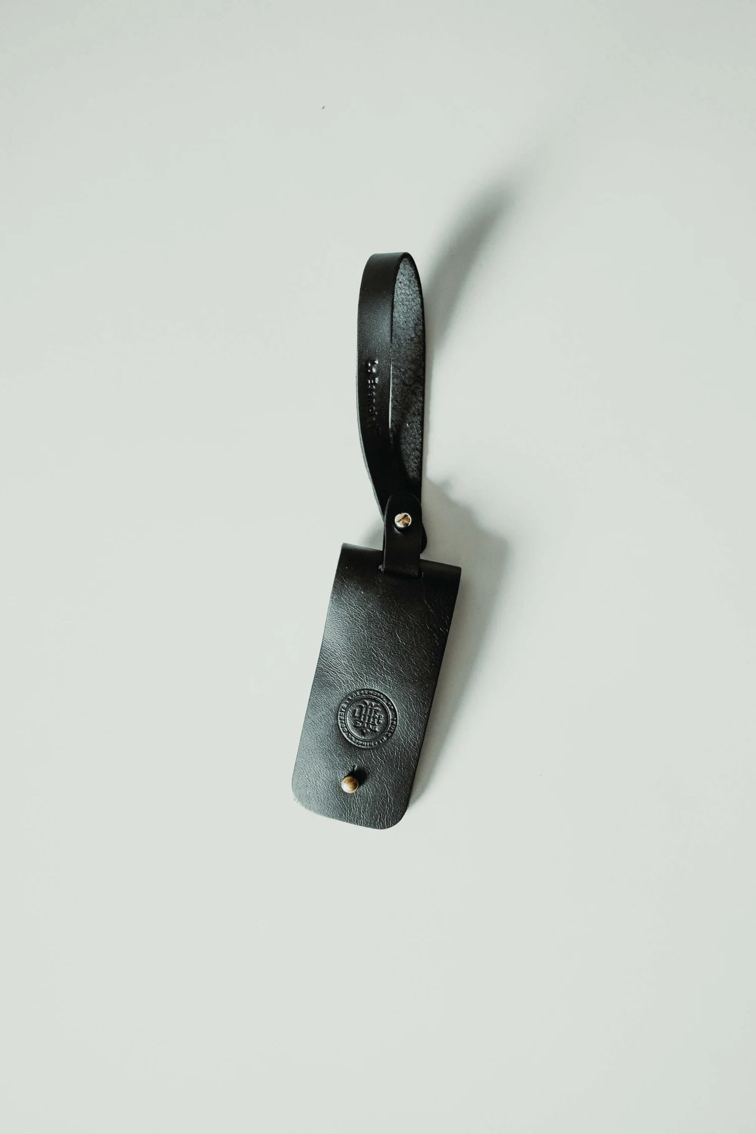 Seamless ID Tag