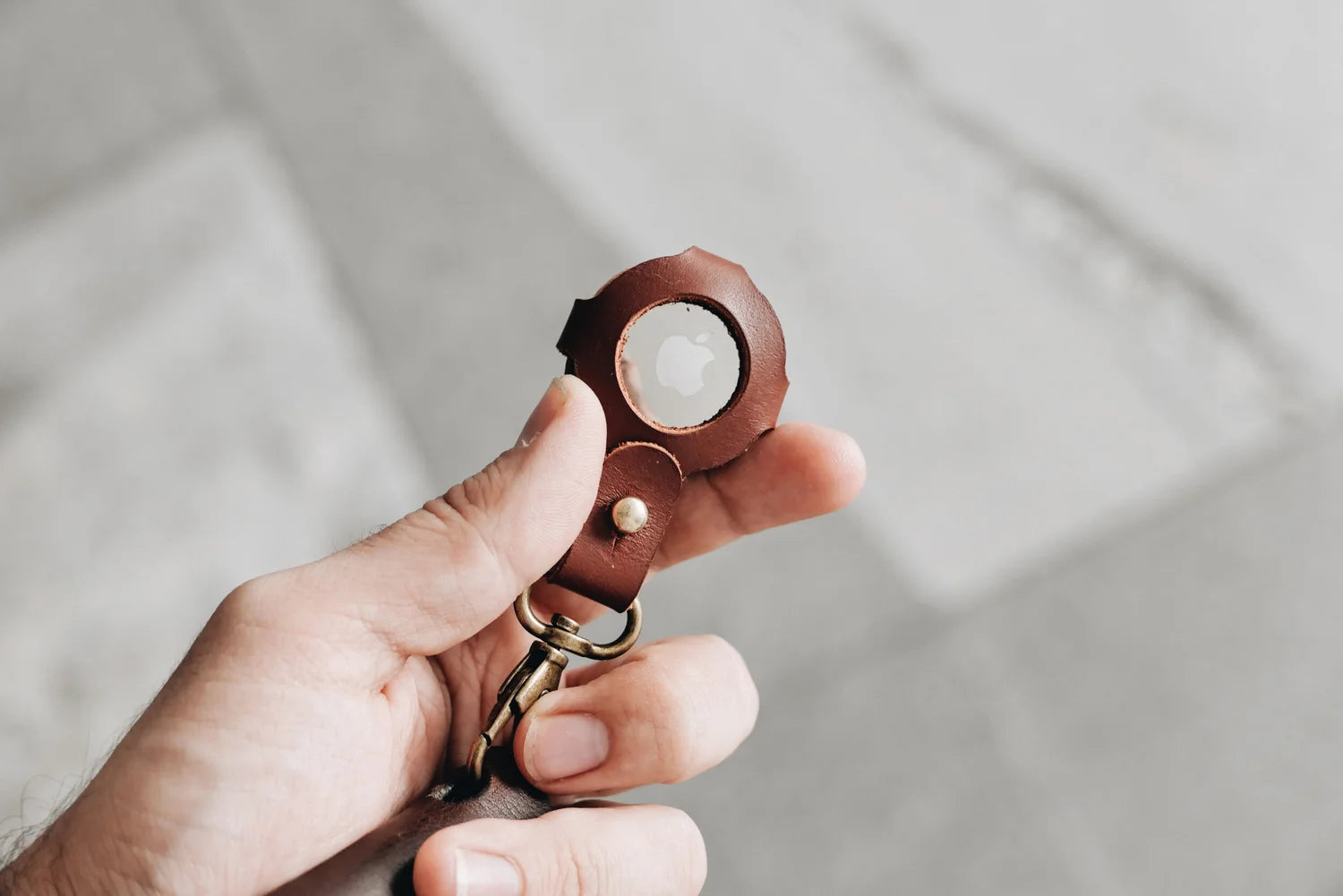 AirTag Hanger