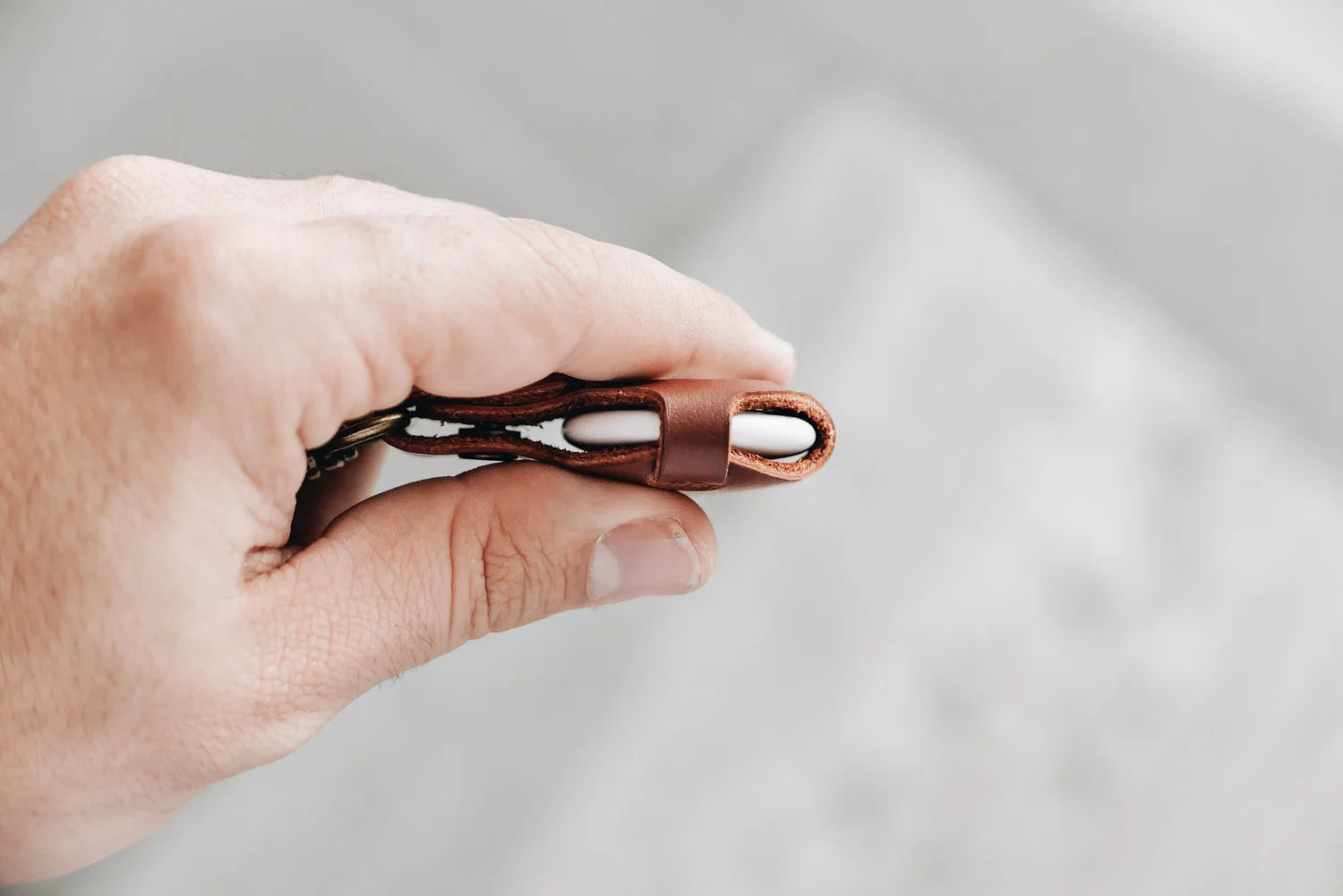 AirTag Hanger