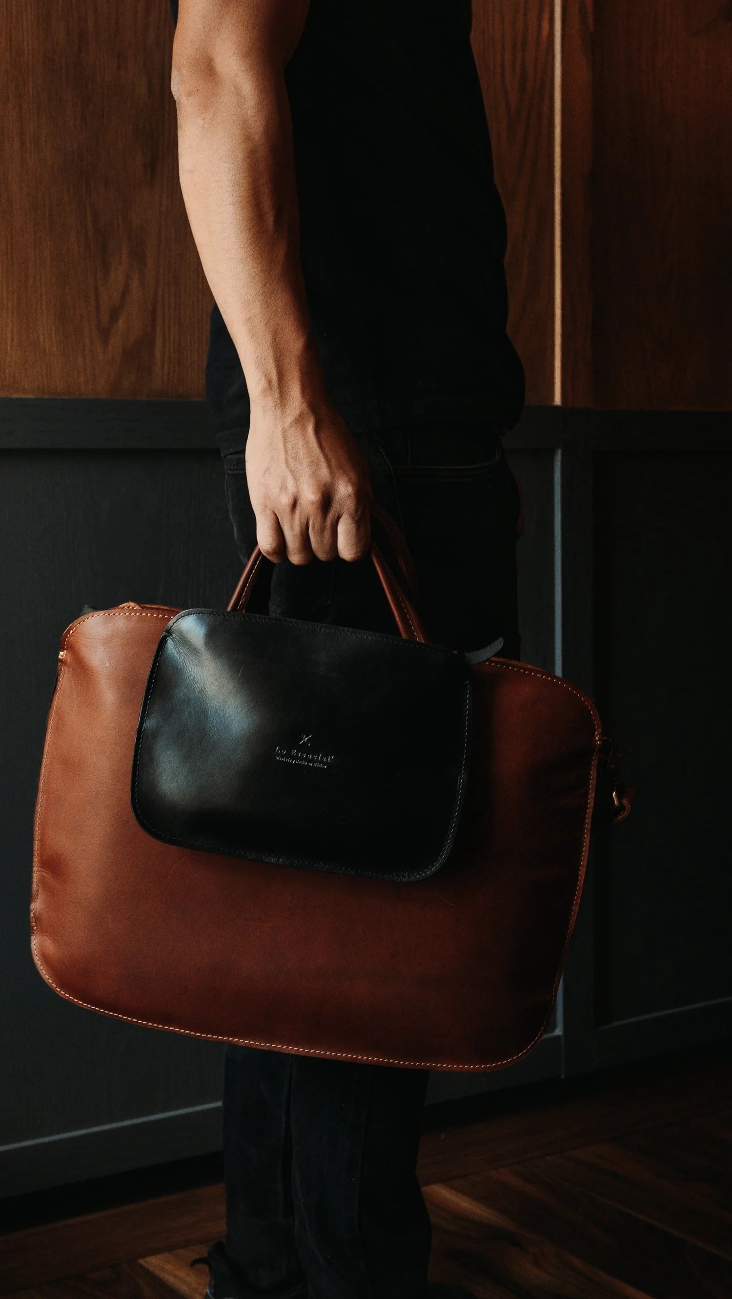 CASE® Pocket