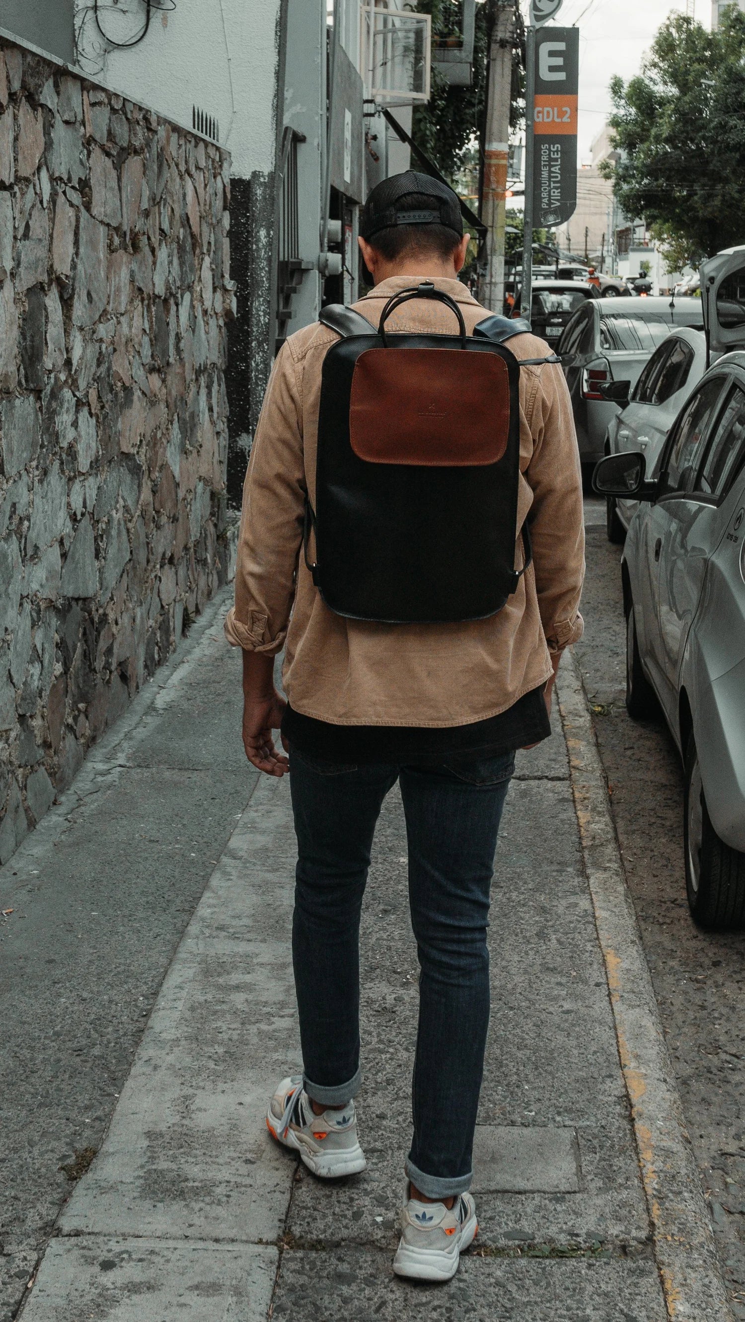 CASE®