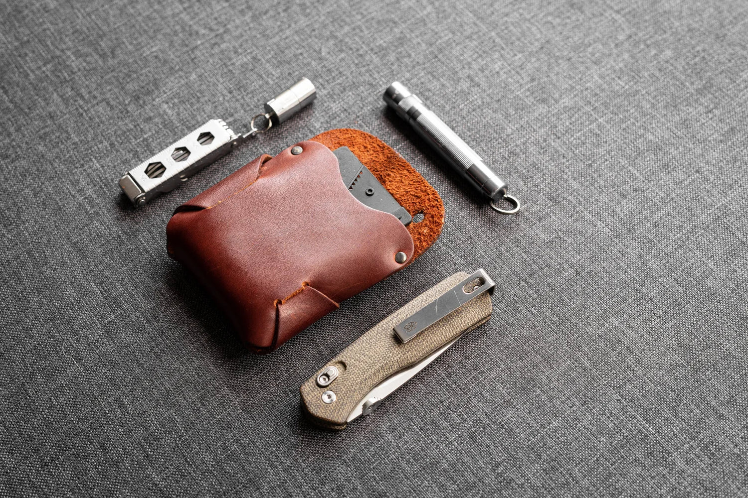 Seamless EDC Pocket