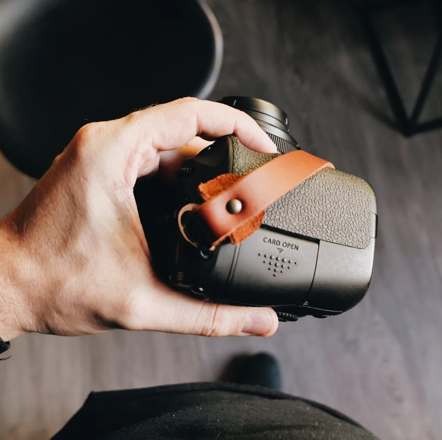 Seamless Camera Strap