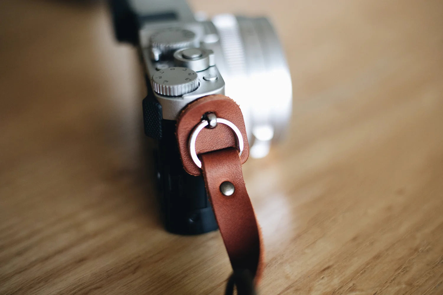 Seamless Camera Strap