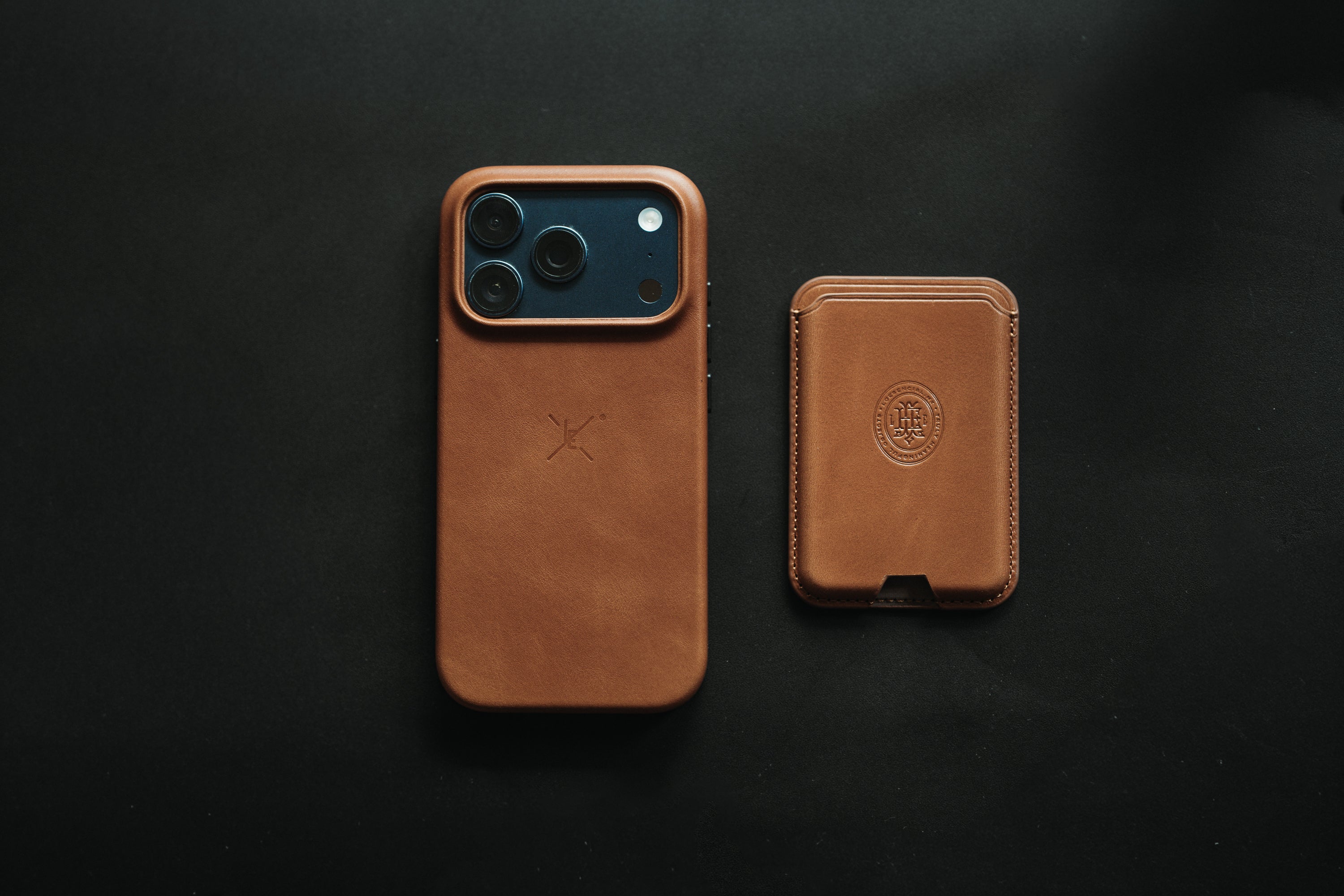 MagSafe Leather Case (iPhone)