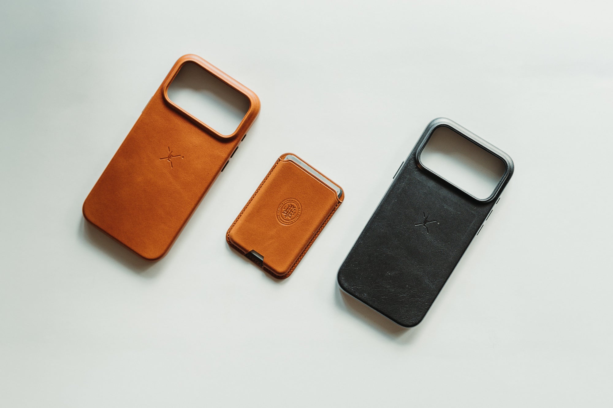 MagSafe Leather Case (iPhone)