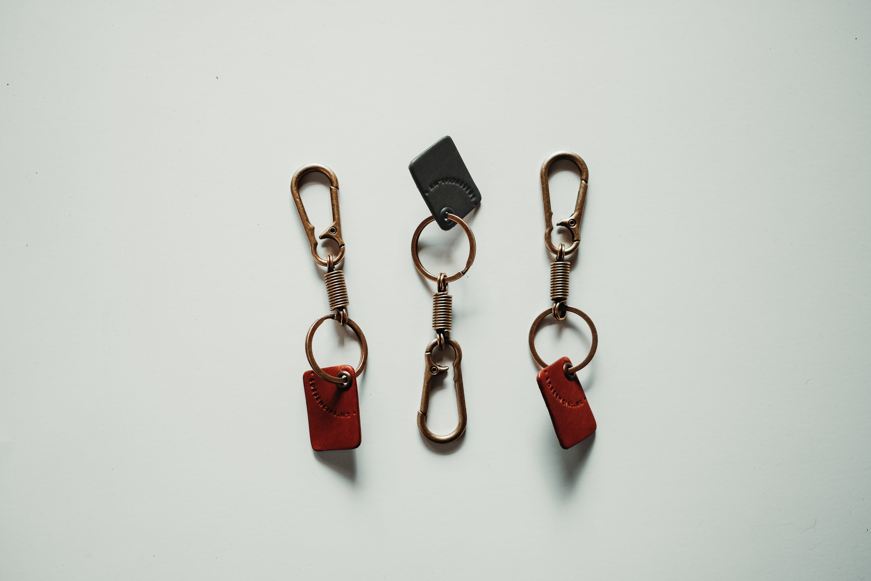 Minimal Hanger