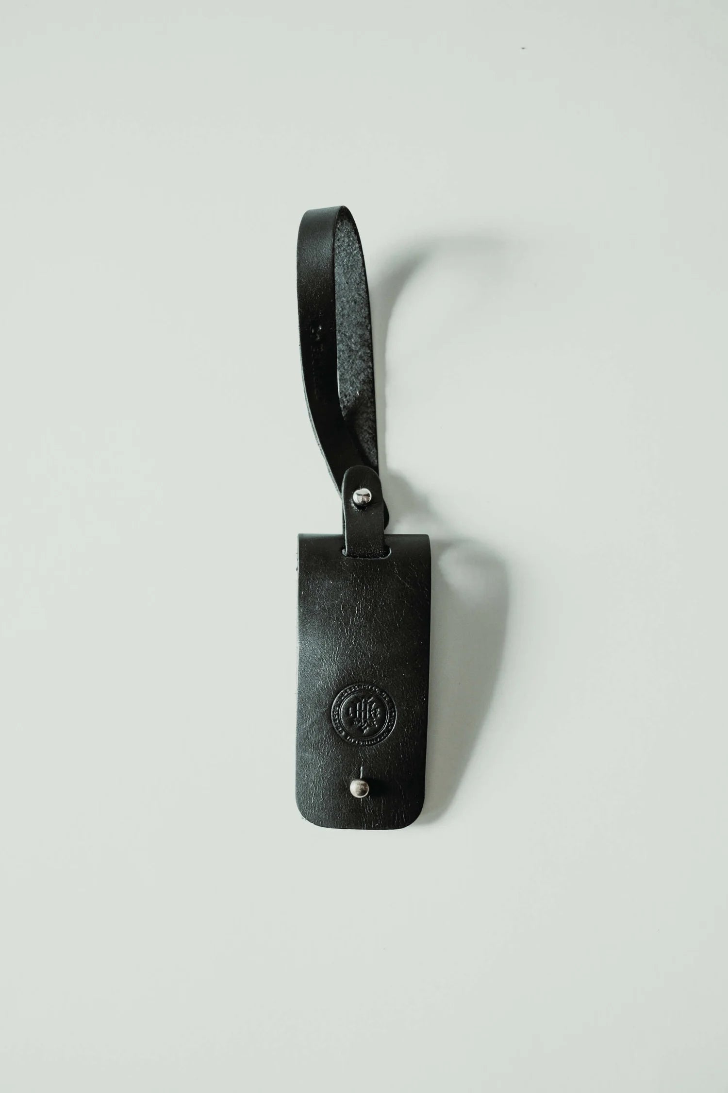 Seamless ID Tag