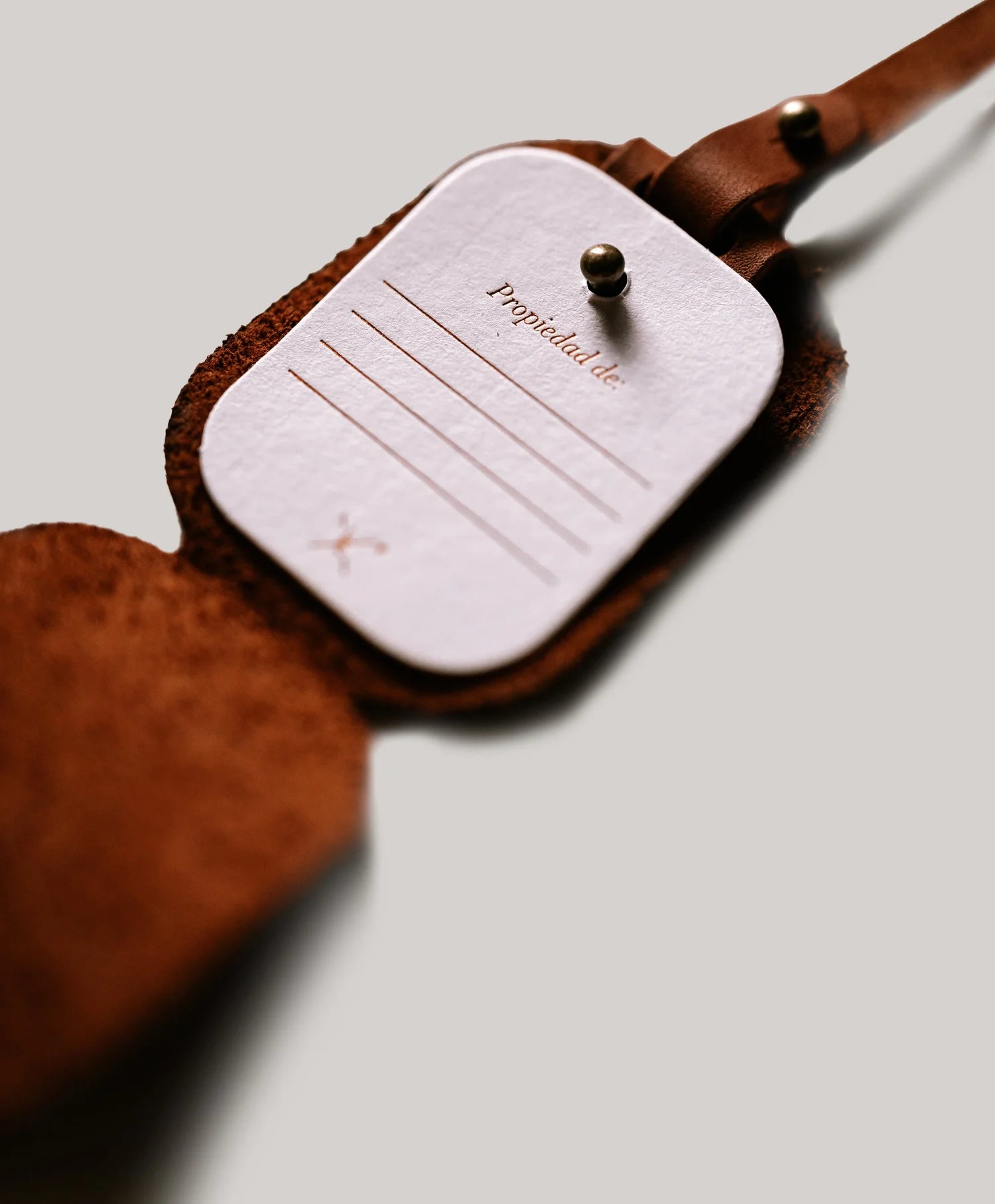 Seamless ID Tag